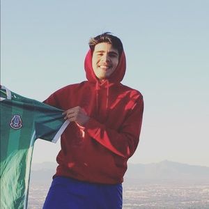 Meet your Posher, Jonathan